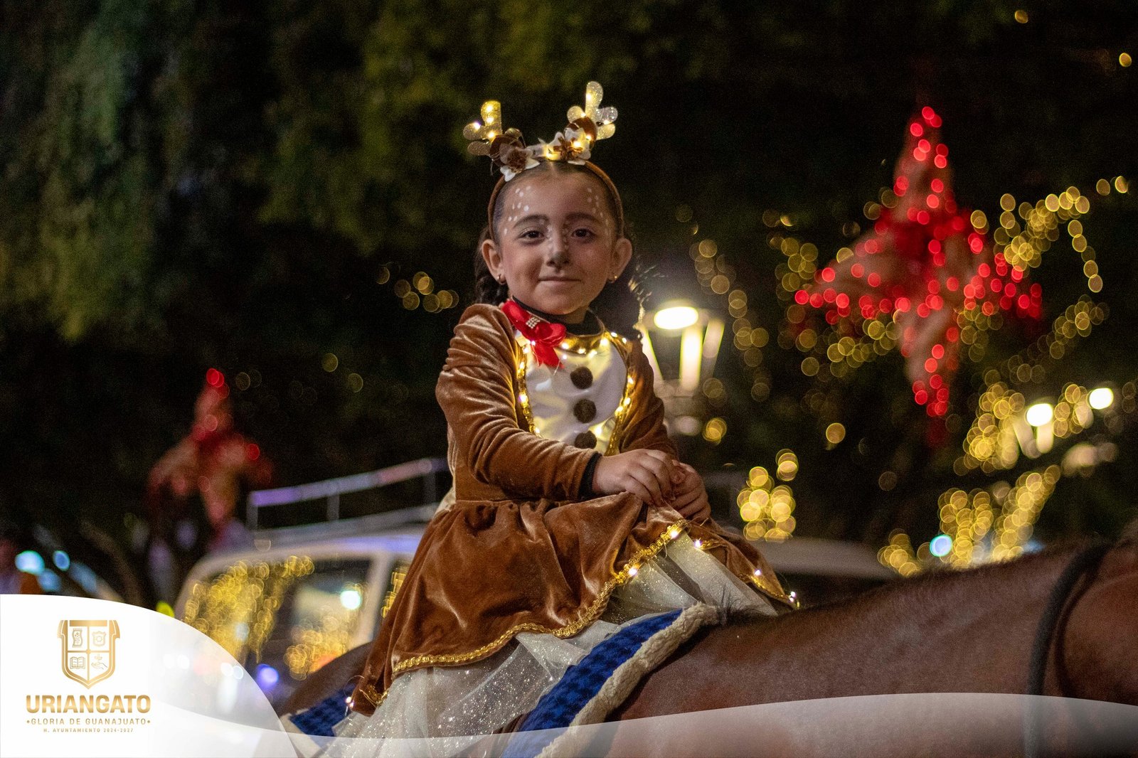 Desfile Navideño "Encanto de Fantasía" 
